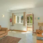 Monte Amendoa Lagos